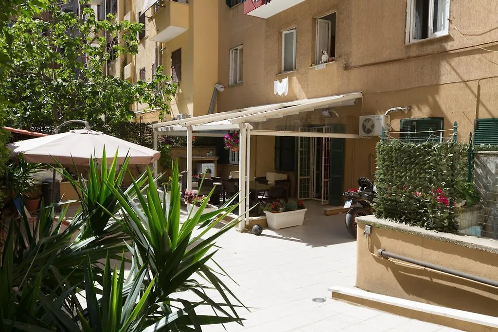 Vacanze Romane Con Giardino Ferienhaus
