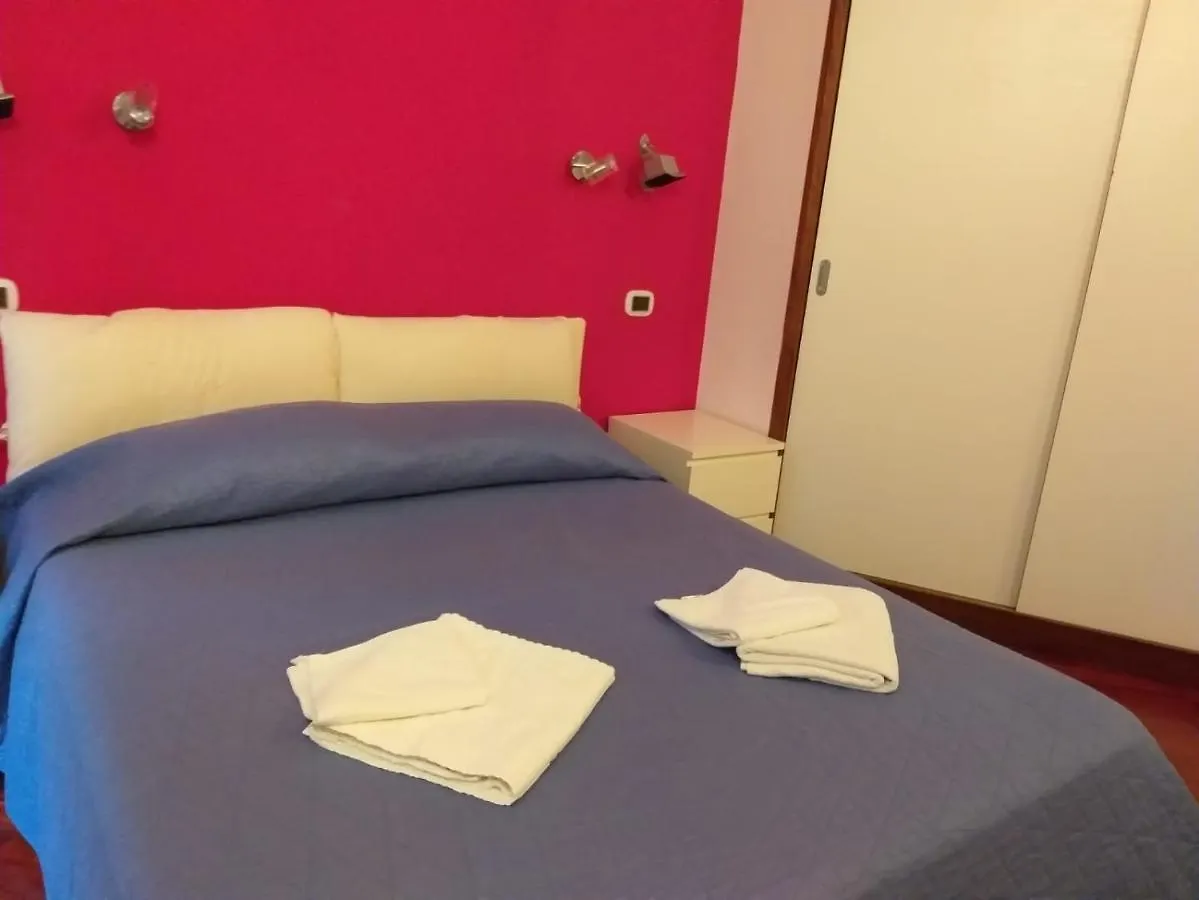 Holiday home Vacanze Romane Con Giardino